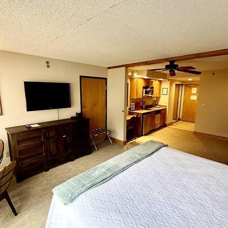 마운트크레스티드부트 Mt Cb Mountain Side With King Bed, Hot Tub, Pool & Kitchen! 아파트 외부 사진
